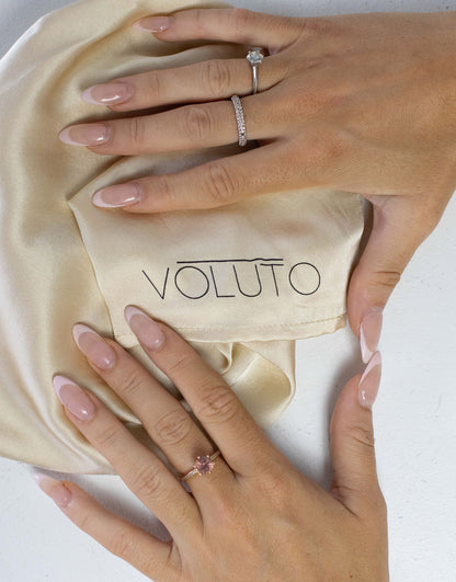 The VASK®  | Make-Up Veil